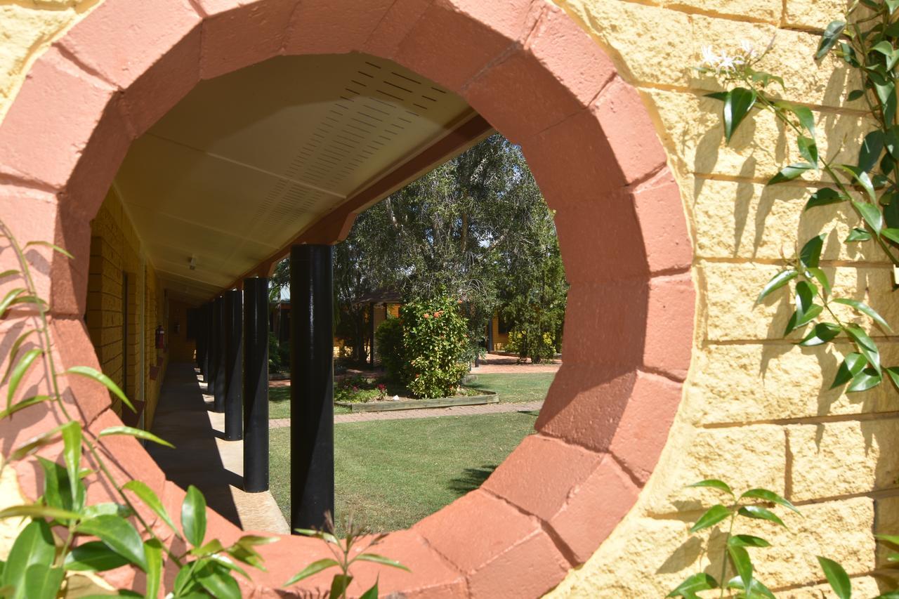 Mundubbera Billabong Motor Inn Exteriör bild